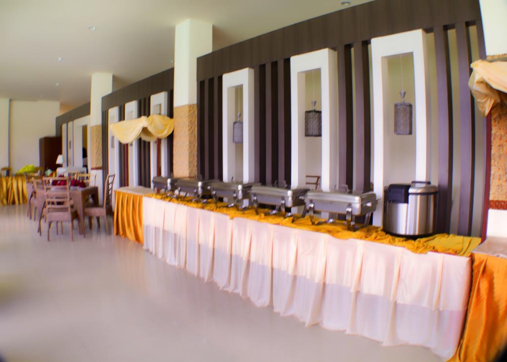 بالو Grand Duta Hotel المظهر الخارجي الصورة